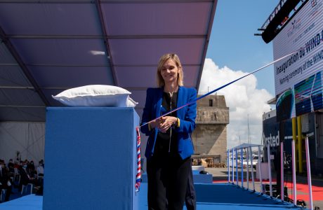 Agnes Pannier-Runacher inaugure le navire Wind of Hope